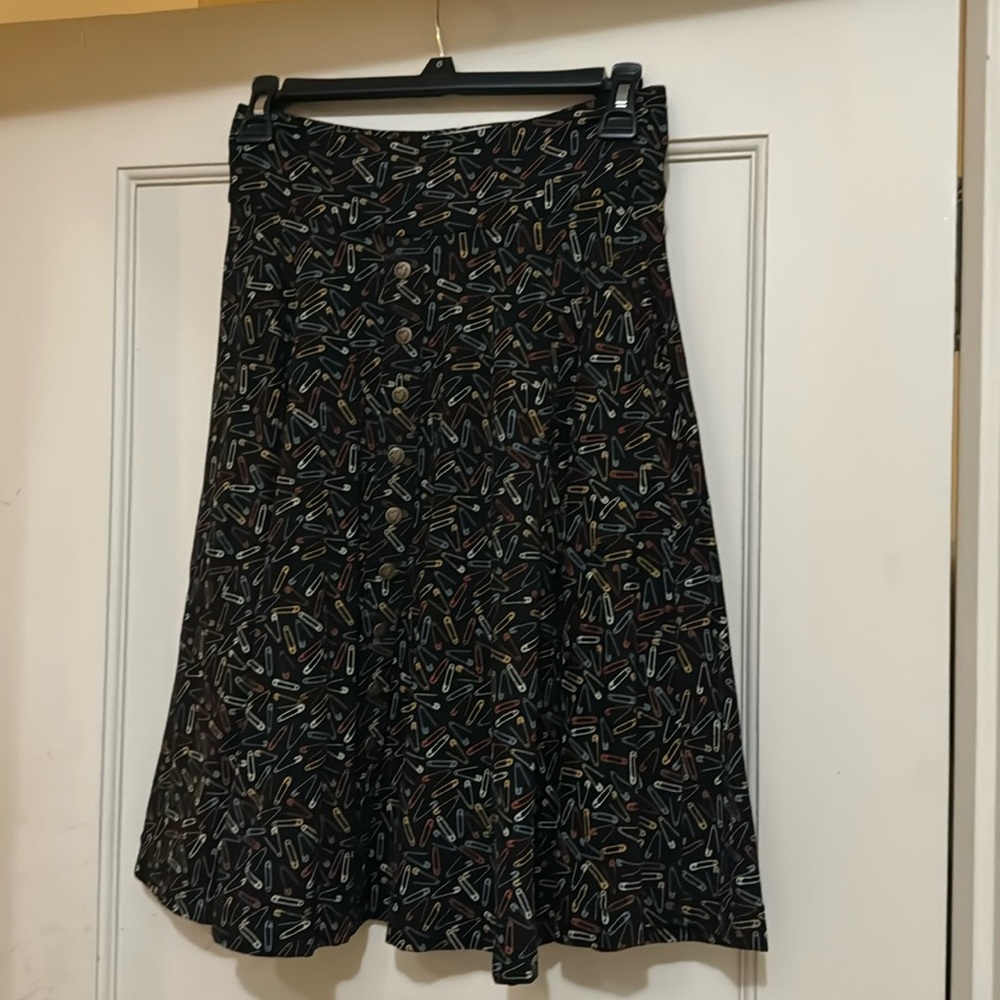 Effie’s Heart (medium) patterned skirt, brand new!